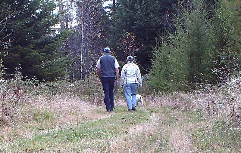 Bruce_and_Debbie_and_Deke_100511.jpg - Bruce, Debbie, & Deke